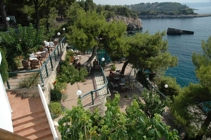Paradise Hotel Patitírion Eksteriør billede