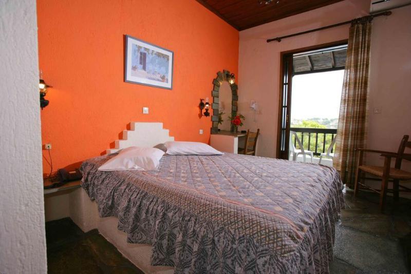 Paradise Hotel Patitírion Eksteriør billede