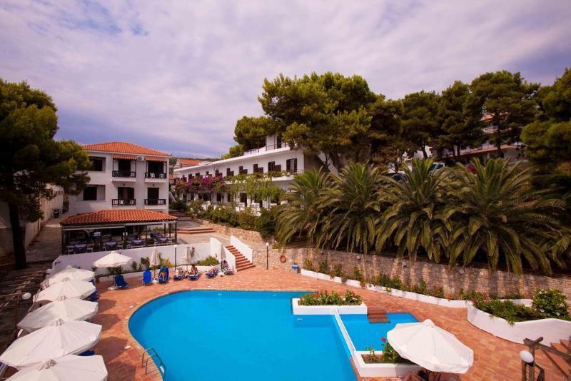 Paradise Hotel Patitírion Eksteriør billede